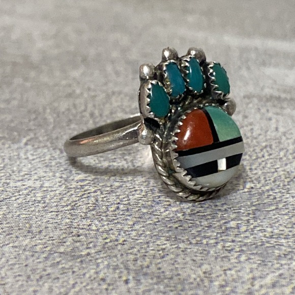 Sz 4.5 Zuni Sterling Silver Petit Point Turquoise Ring Stone Inlay Sun Face Vtg - Picture 3 of 10